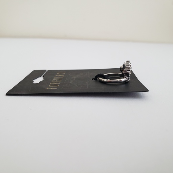 FOREVER 21 Silver Crown Midi Ring // NWT‎ - Picture 8 of 8